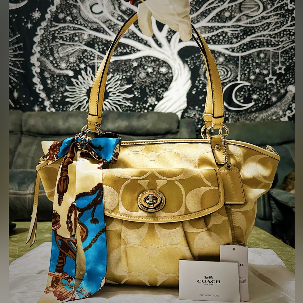 Vintage style Coach soho beige canvas and leather Shoulder Bag - Picture 3 of 13